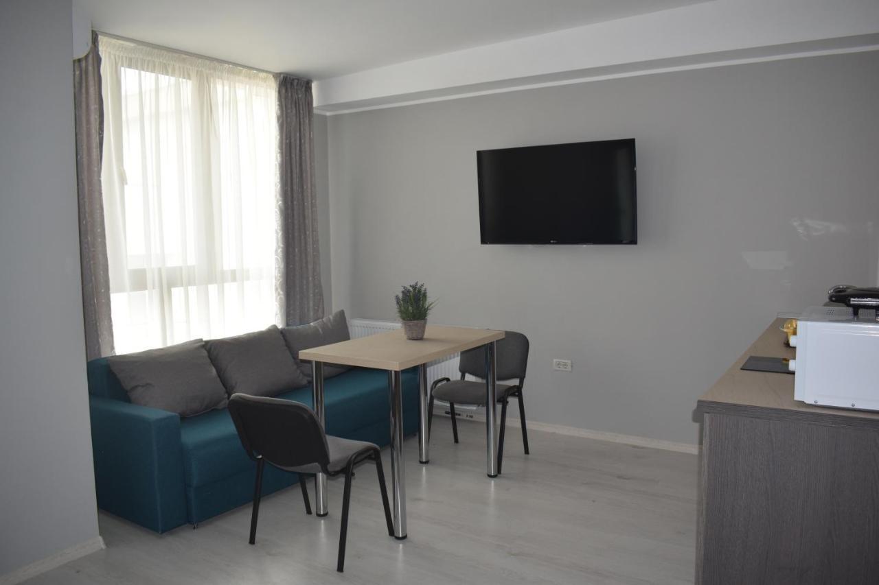Aquazure Studio Residence Navodari Luaran gambar