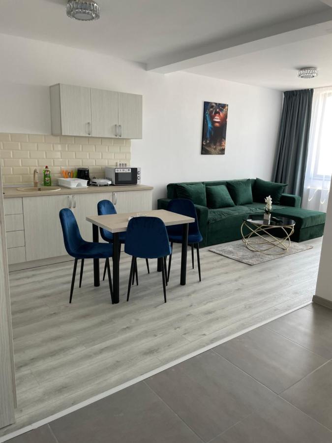 Aquazure Studio Residence Navodari Luaran gambar