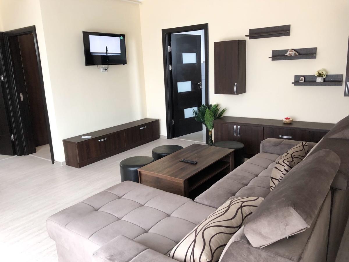 Aquazure Studio Residence Navodari Luaran gambar